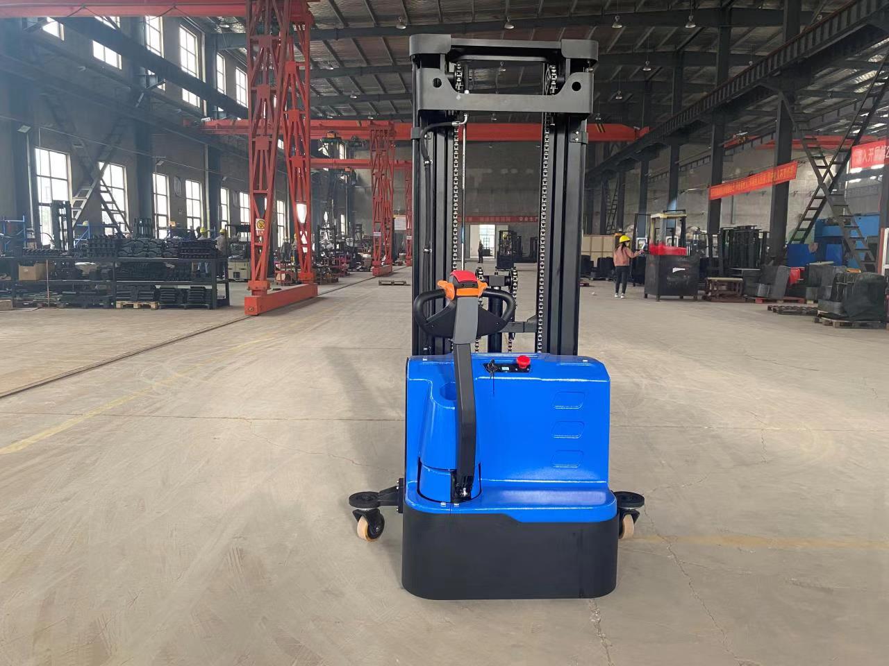 1.5m Lifting Height Electric Stacker